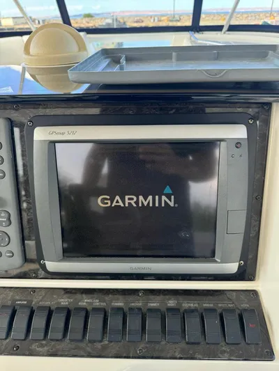  Yacht Photos Pics Garmin GPS on 2009 Sea Ray 58 Sedan Bridge yacht dashboard.