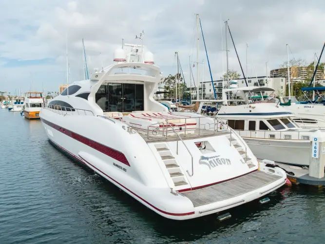 2004 Mangusta 105 