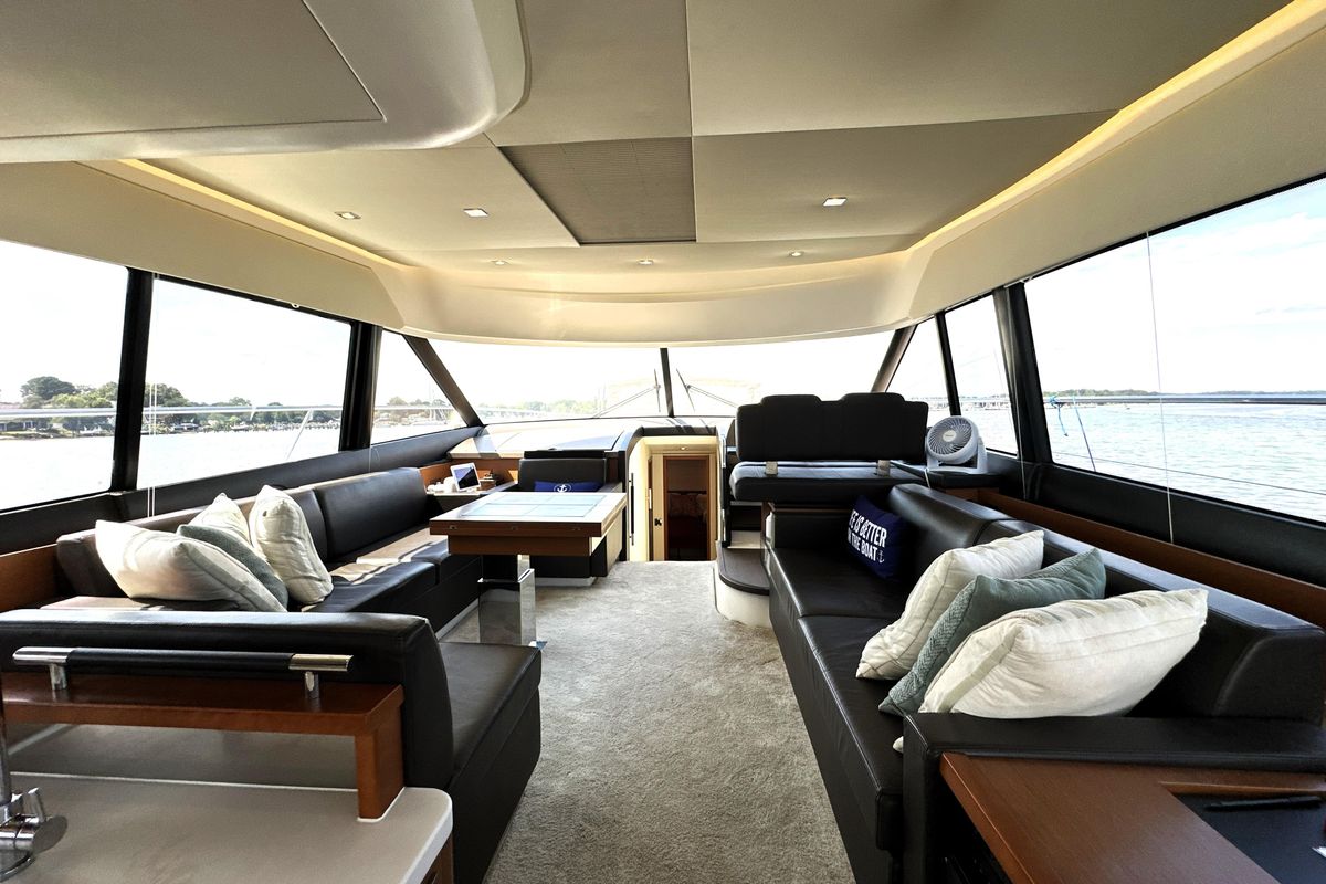 2016 Prestige 55 