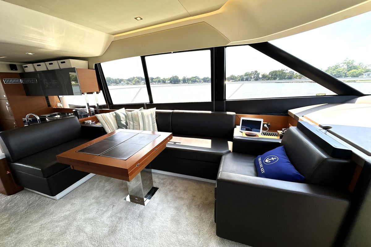 2016 Prestige 55 