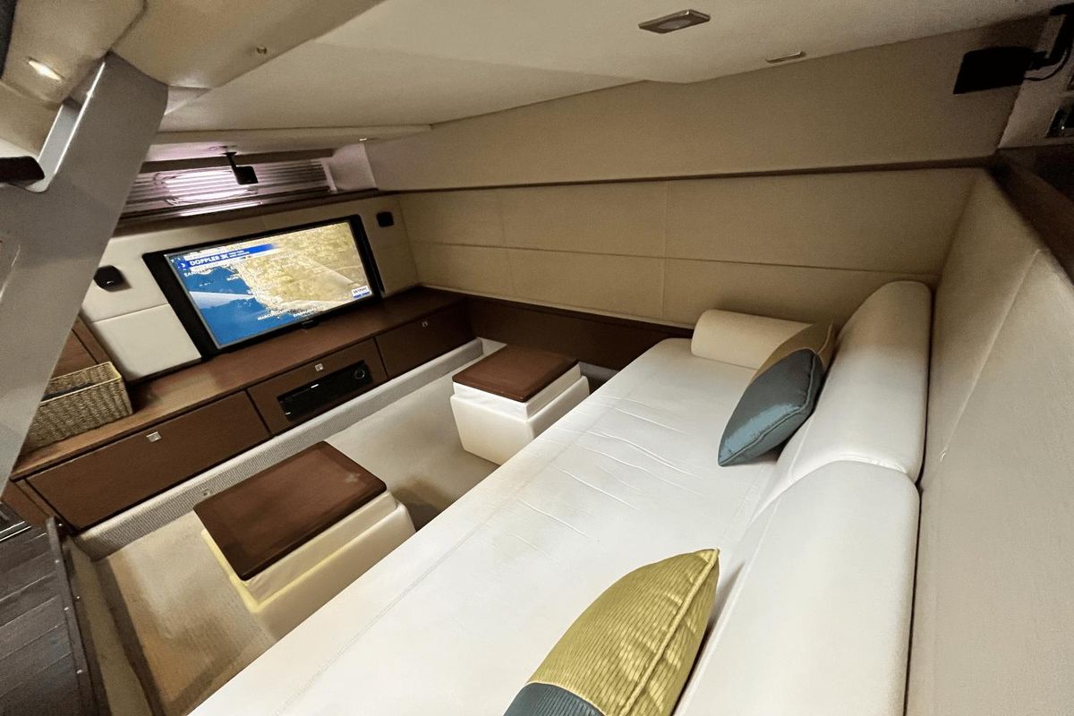 2015 Sea Ray 45 