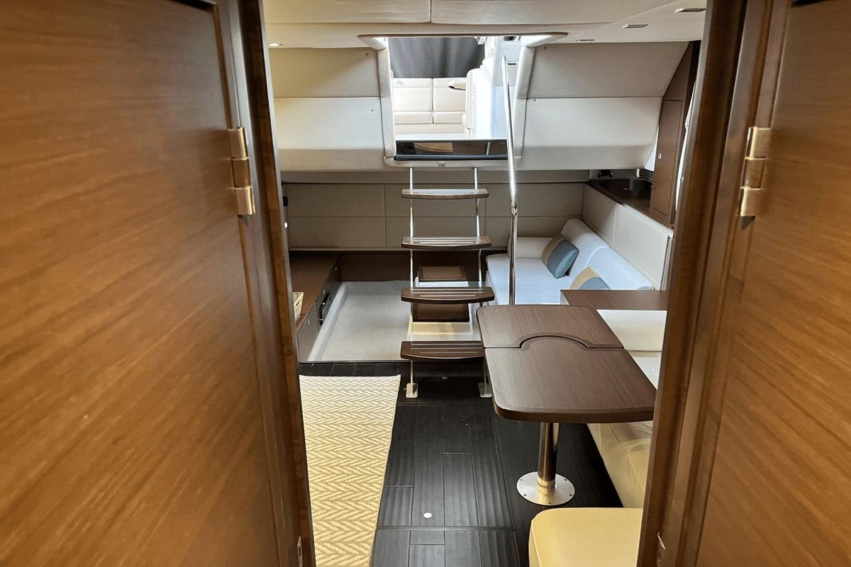 2015 Sea Ray 45 