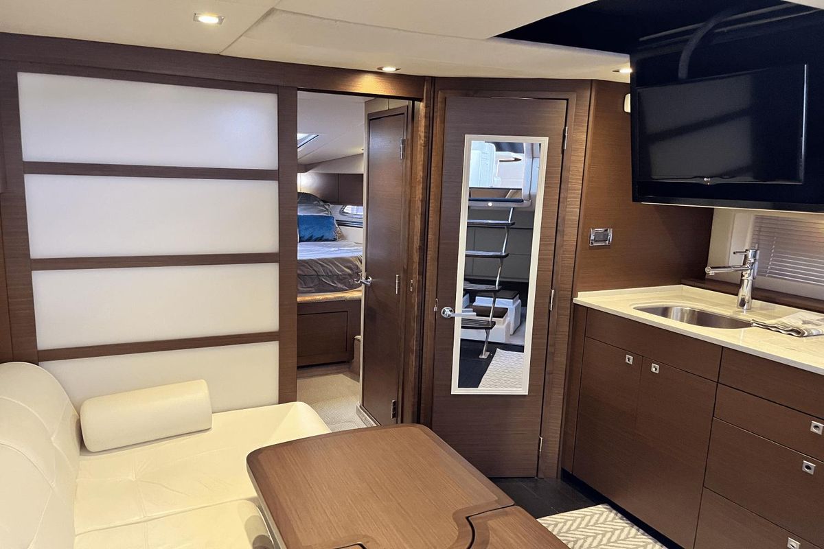 2015 Sea Ray 45 