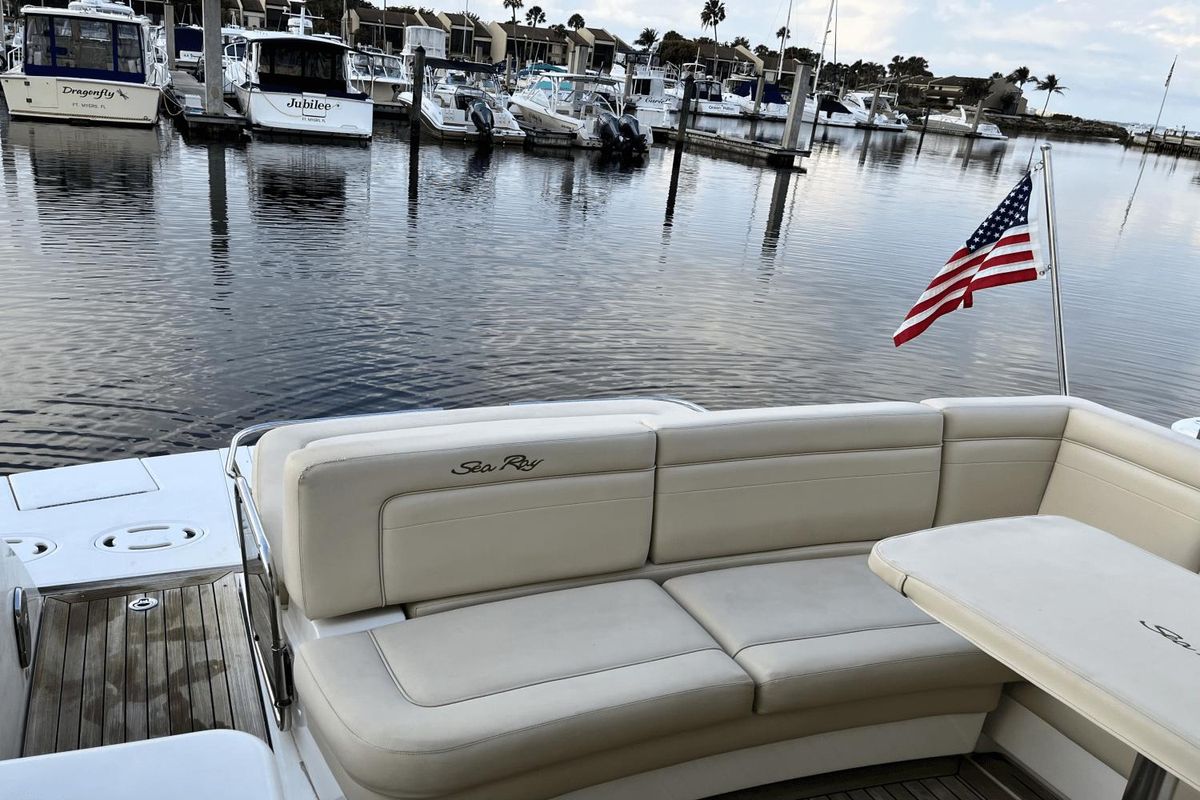 2015 Sea Ray 45 