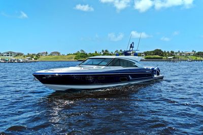 Yacht