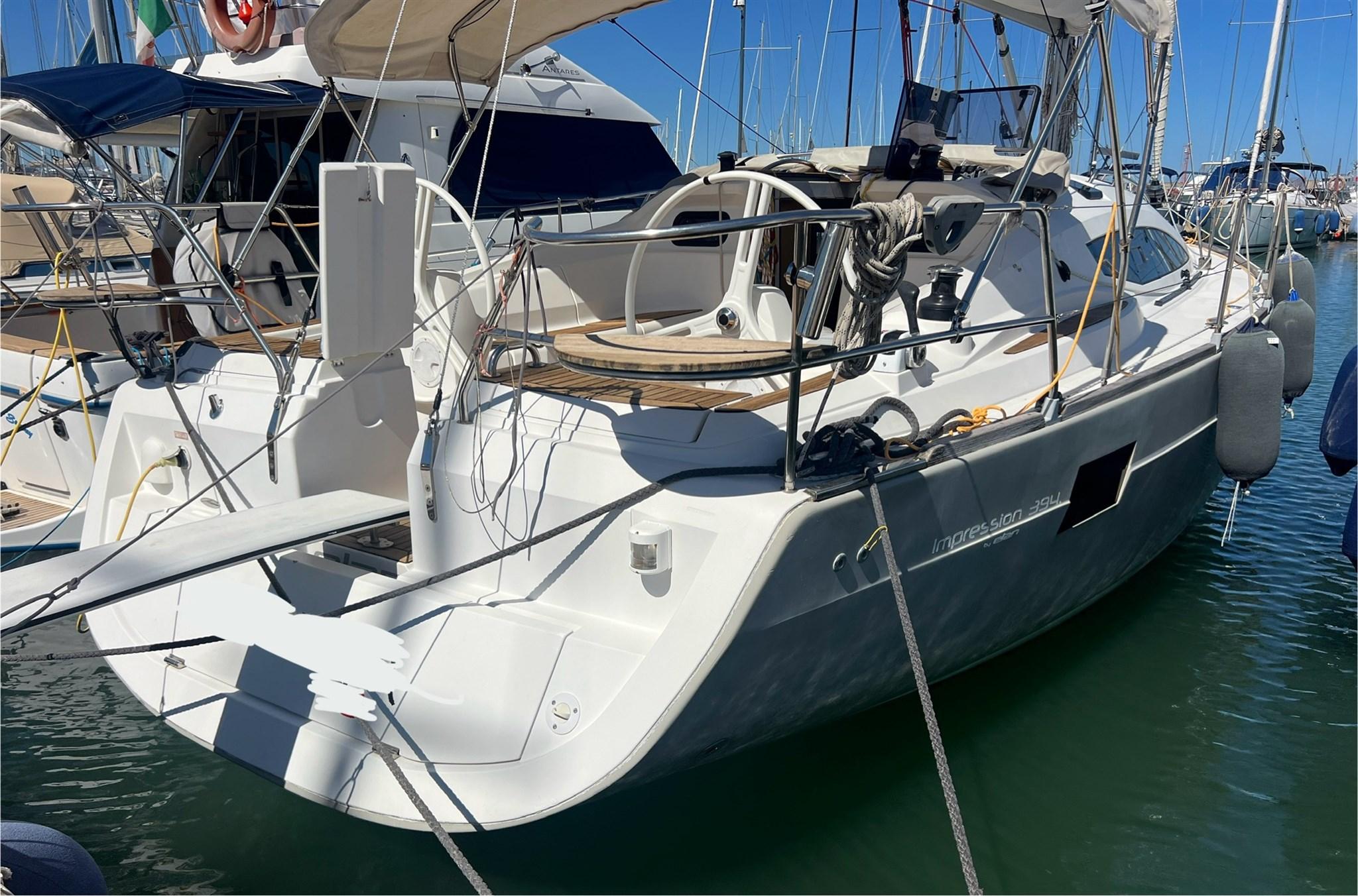 Custom Elan Line 394 IMPRESSION