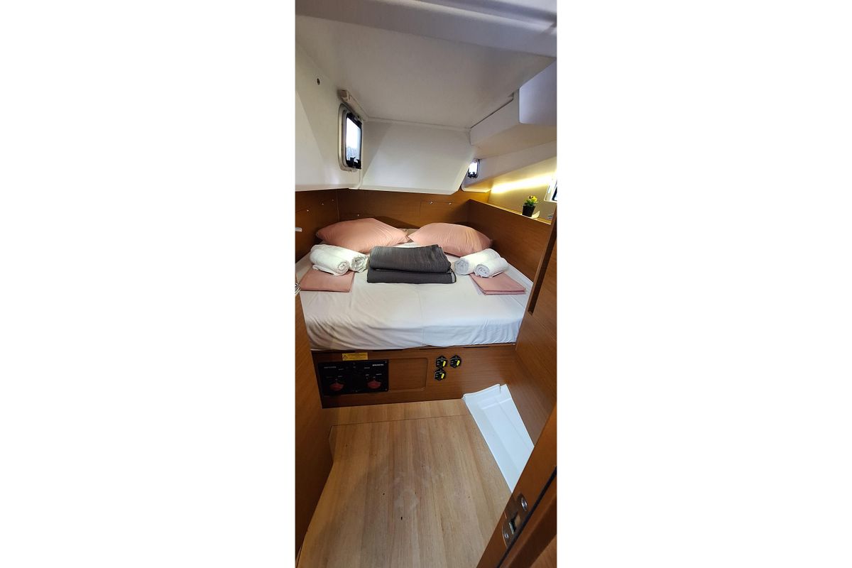 2019 Jeanneau 47 