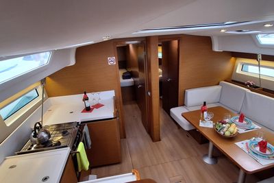 Yacht