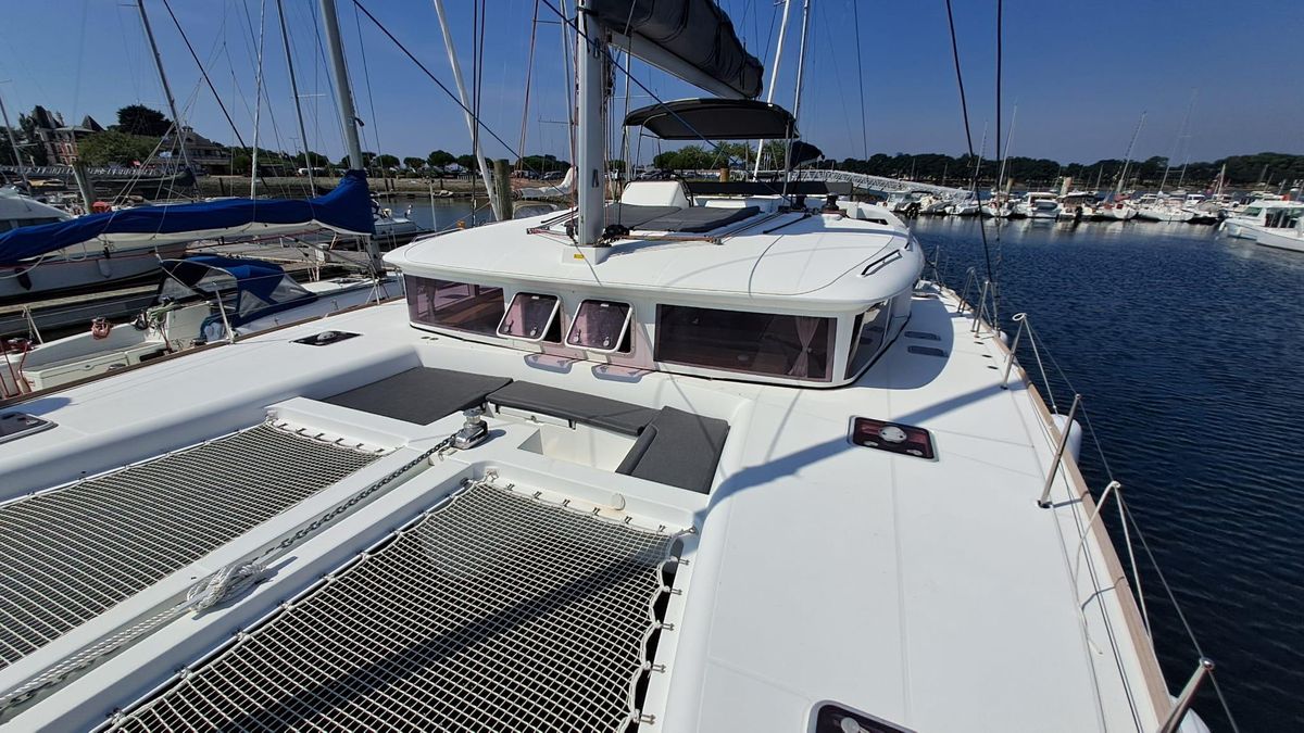 2012 Lagoon 45 