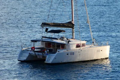 Lagoon 450 F