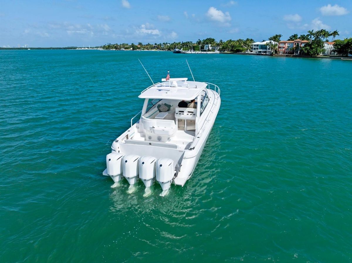 2018 Intrepid 47 