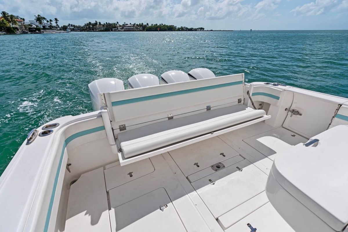 2018 Intrepid 47 