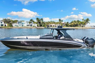 Mystic Powerboats M3800
