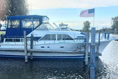 Chris-Craft 350 Catalina