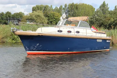 2009 St. Tropez 9.20