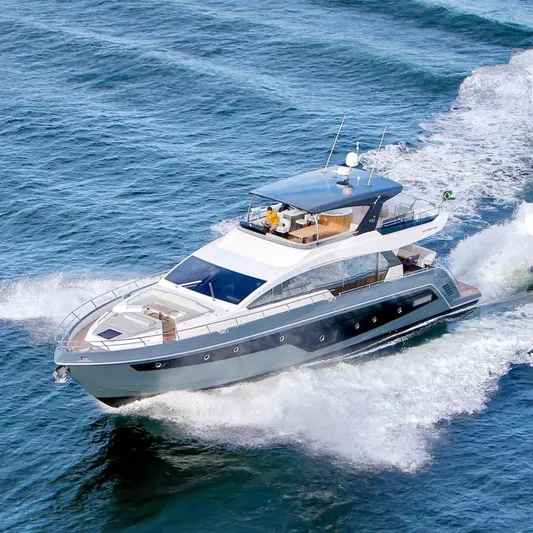  Yacht Photos Pics Manufacturer Provided Image