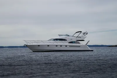 Fairline Squadron 55