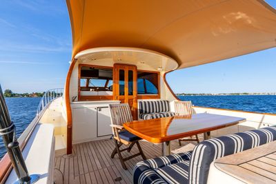 Yacht