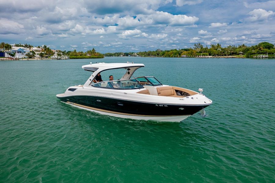 2016 Sea Ray 350 SLX