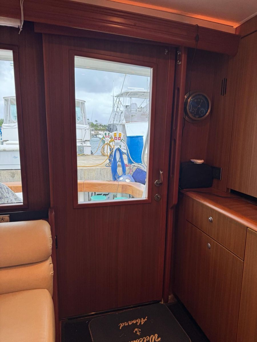 2010 Viking 54 
