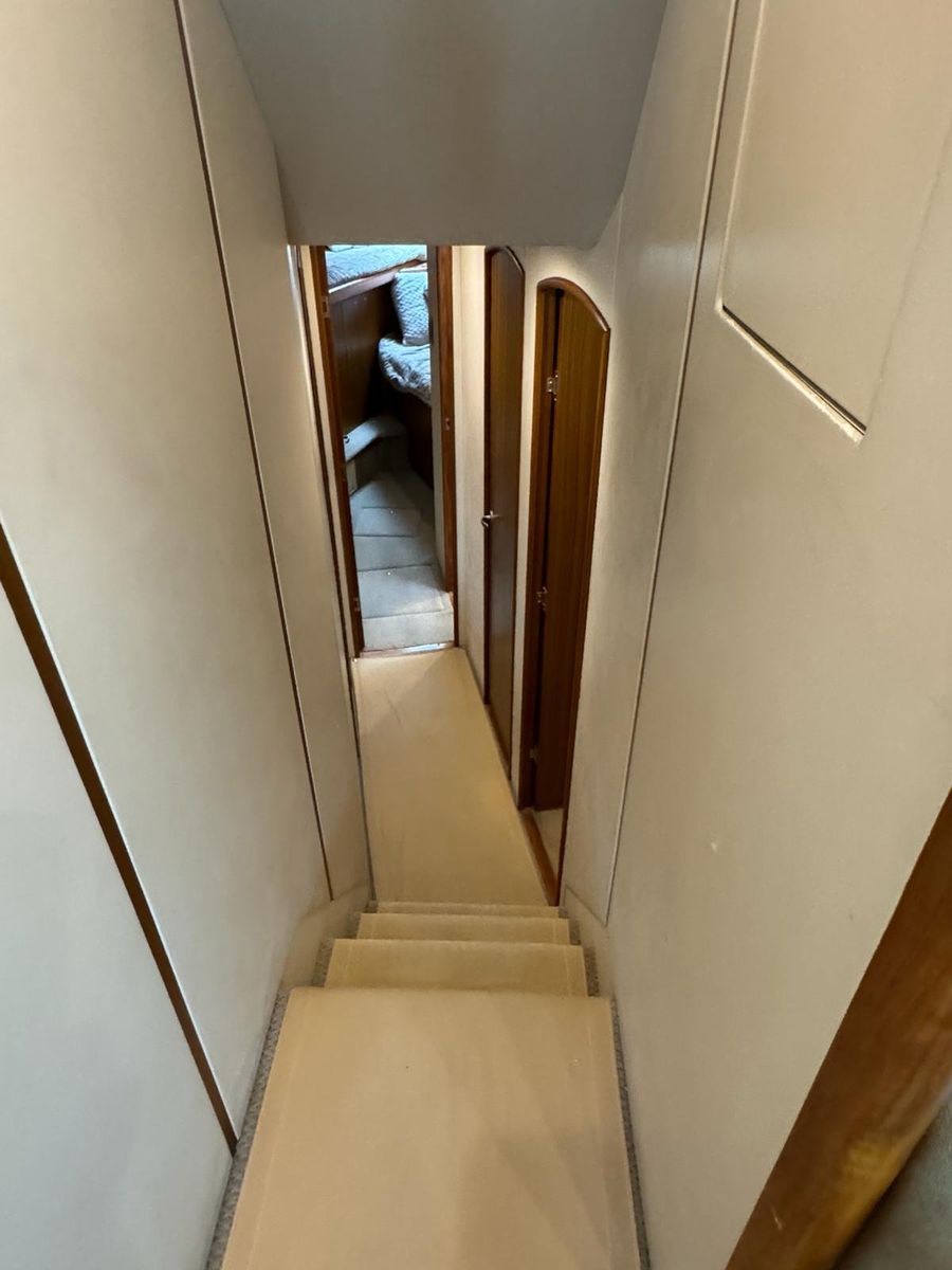 2010 Viking 54 