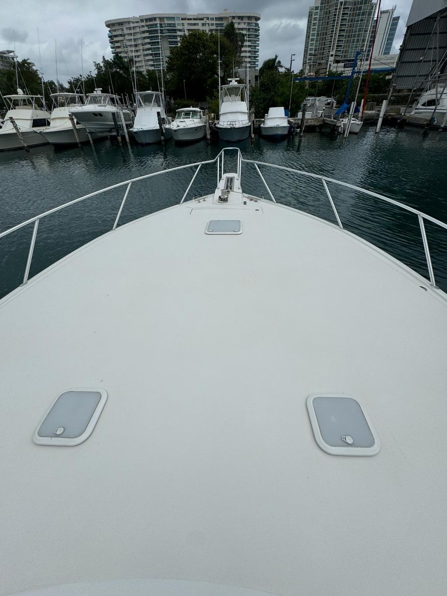 2010 Viking 54 