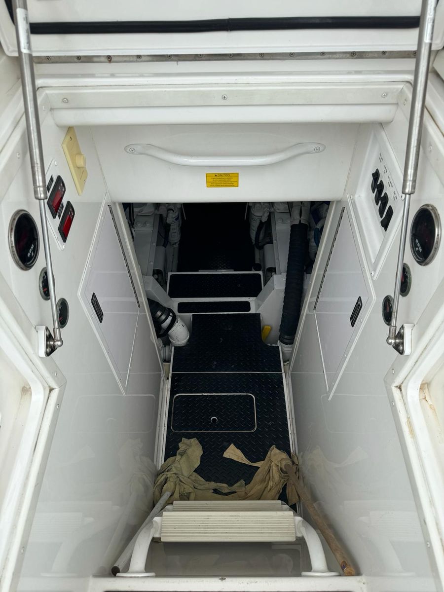 2010 Viking 54 