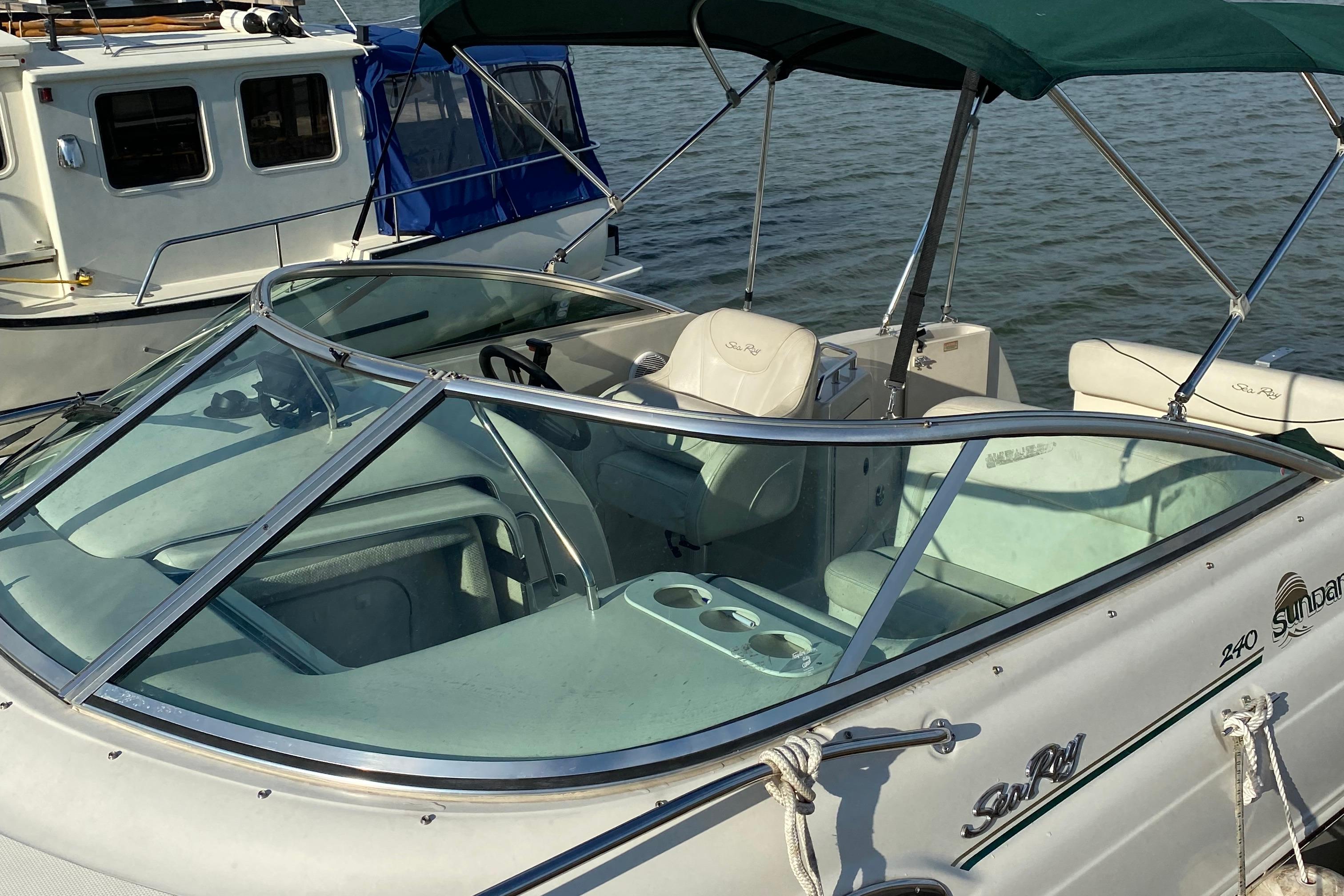 2000 Sea Ray 240 Sundancer Cruiser for sale YachtWorld