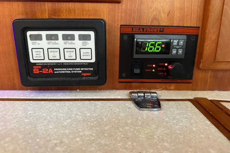  Yacht Photos Pics Control panel of a 2002 Sabre 402 with fume detector and Sea Frost system.