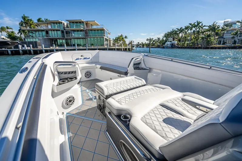 37-284 Yacht Photos Pics 