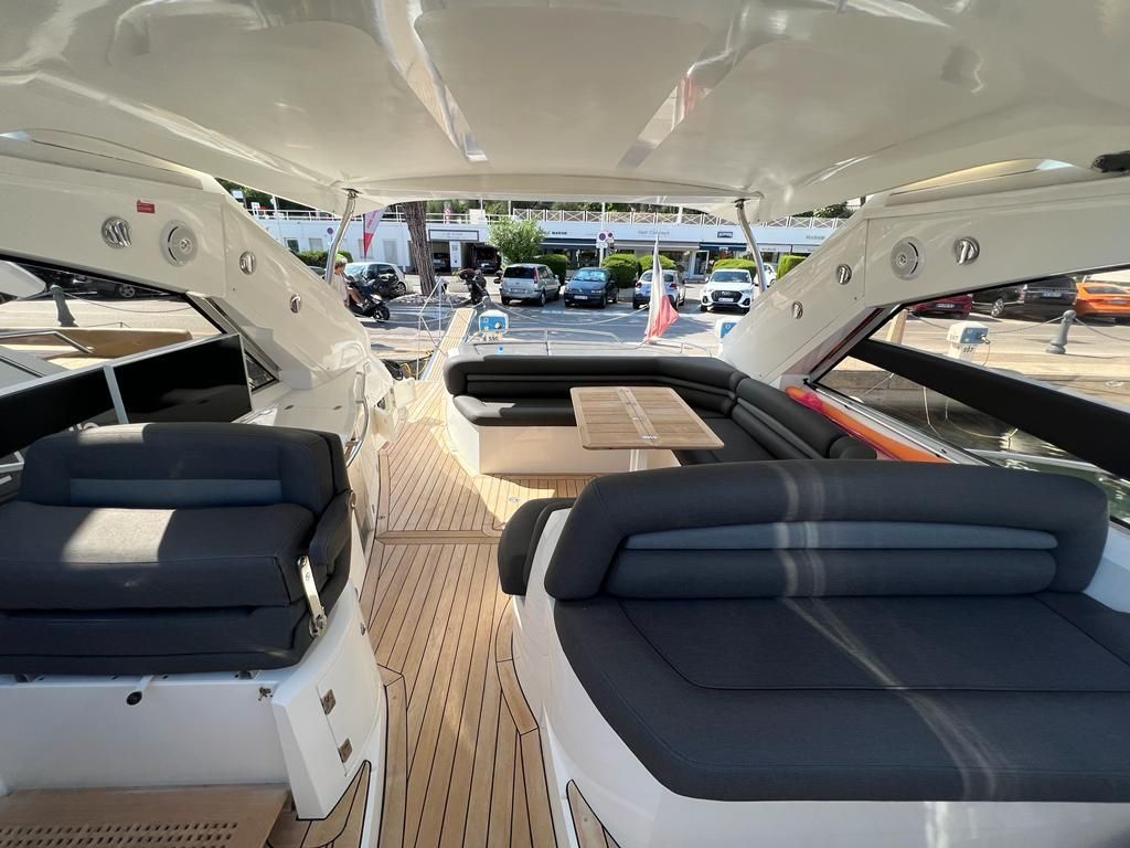 2004 Sunseeker 53 