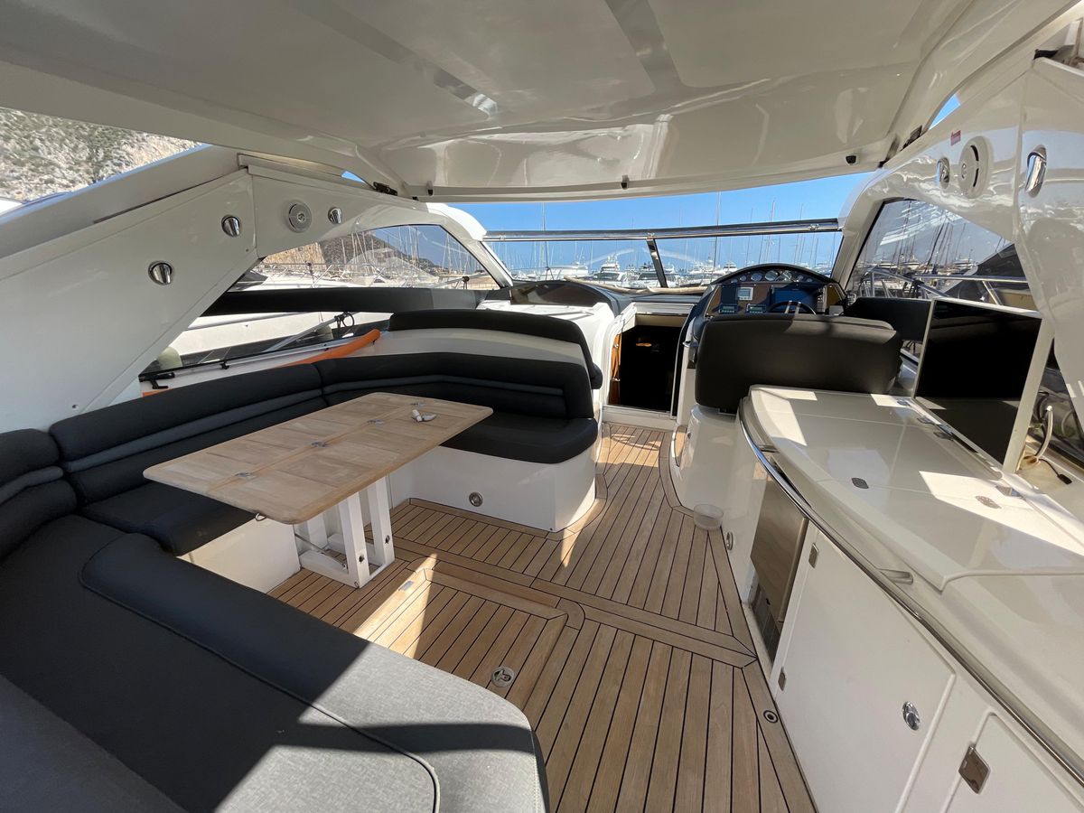 2004 Sunseeker 53 