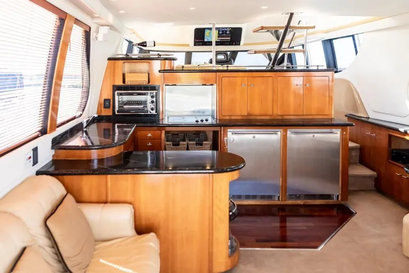 Alchemy Yacht Photos Pics 