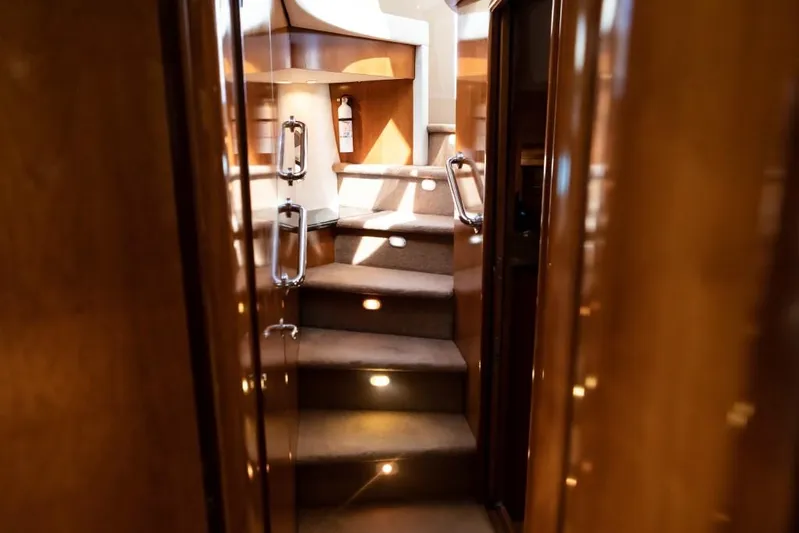 Alchemy Yacht Photos Pics 