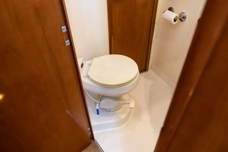 Alchemy Yacht Photos Pics 