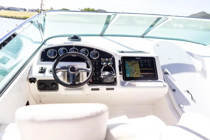 Alchemy Yacht Photos Pics 