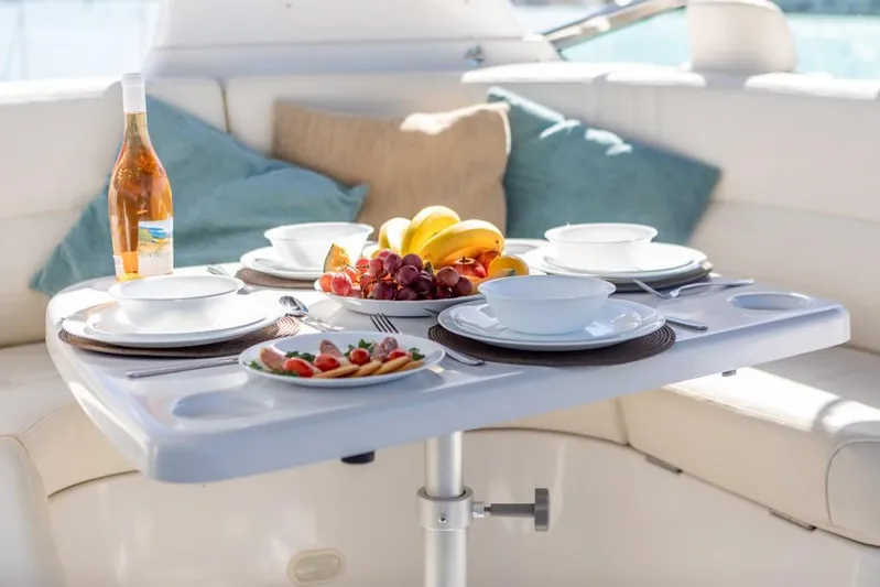 Alchemy Yacht Photos Pics 