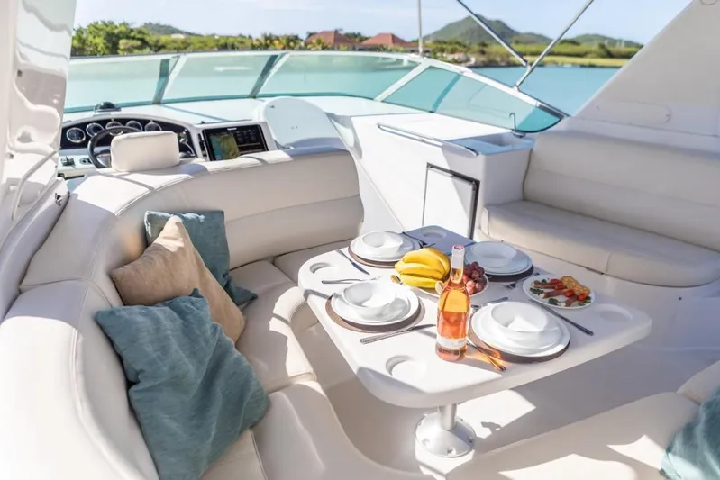 Alchemy Yacht Photos Pics 