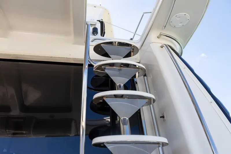 Alchemy Yacht Photos Pics 