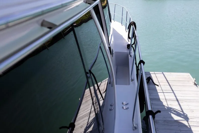 Alchemy Yacht Photos Pics 