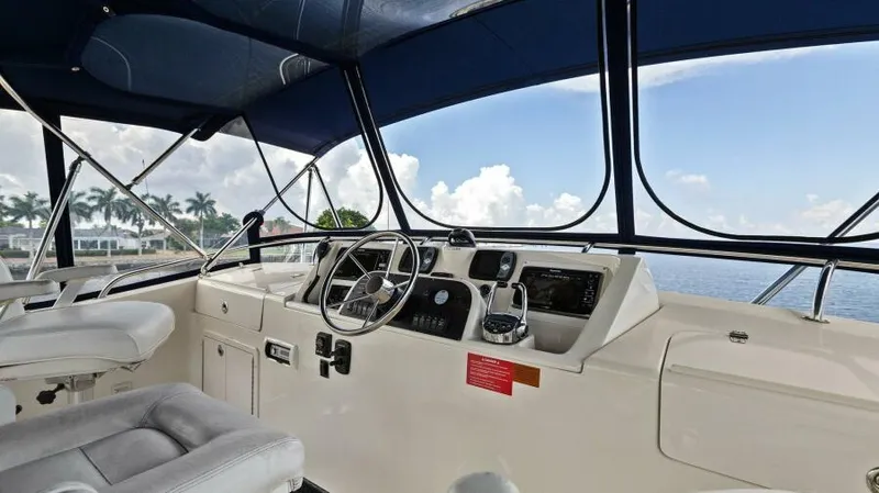 Island Time Yacht Photos Pics Flybridge