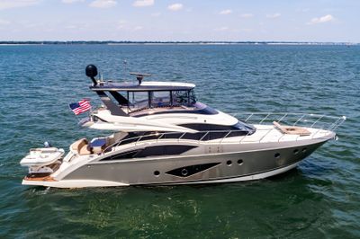Yacht