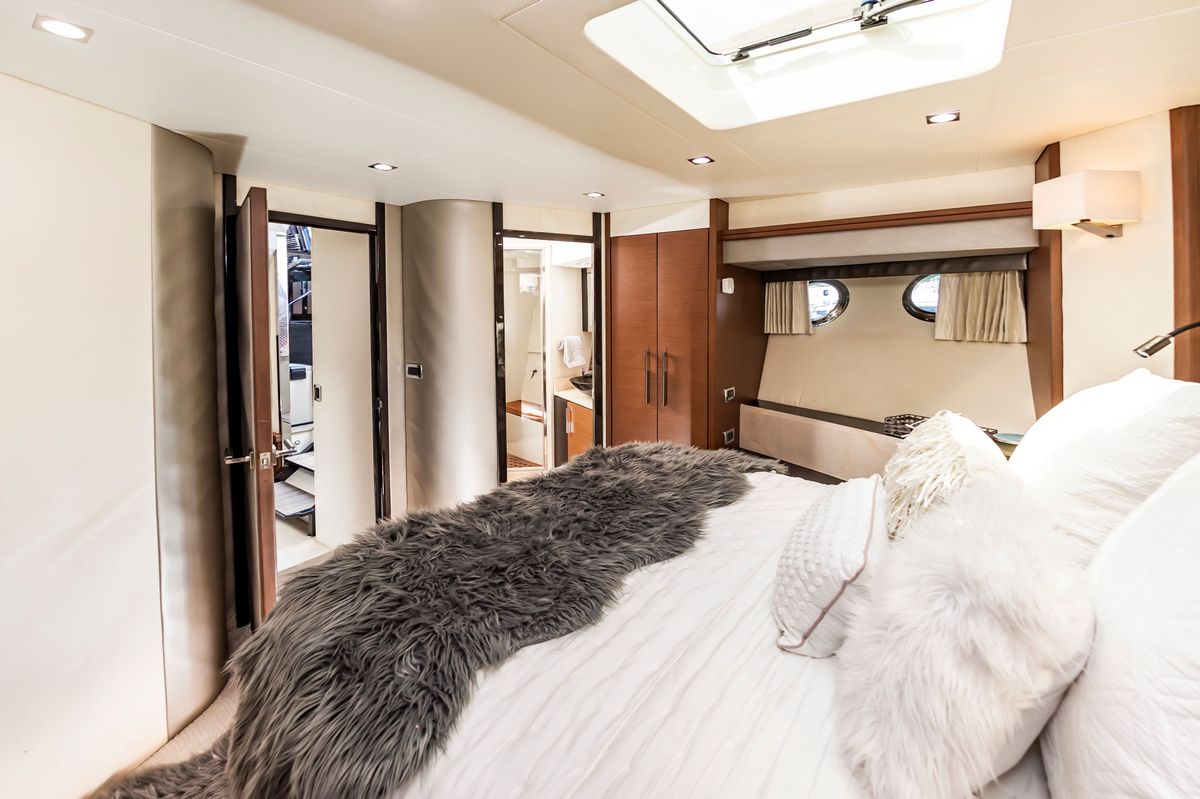 2013 Marquis 63 