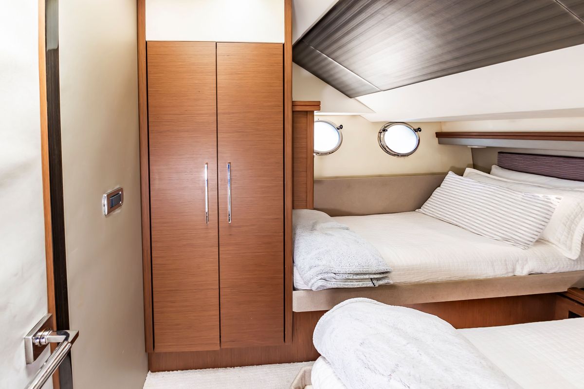 2013 Marquis 63 