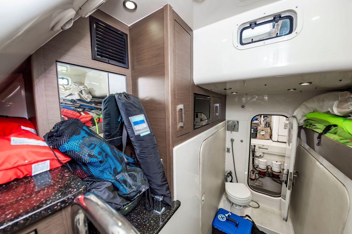 2013 Marquis 63 