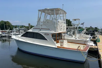 Ocean Yachts Super Sport