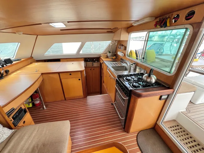 Trebuchet Yacht Photos Pics 