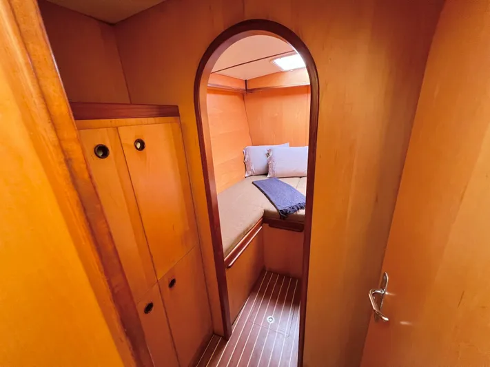 Trebuchet Yacht Photos Pics 