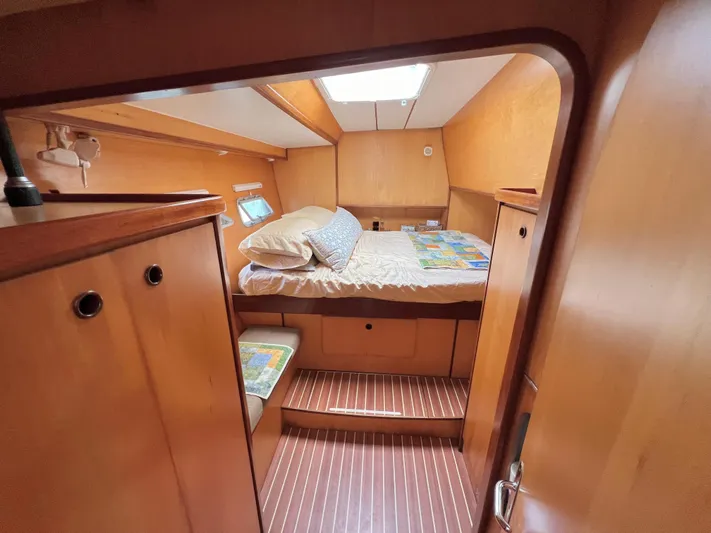 Trebuchet Yacht Photos Pics 