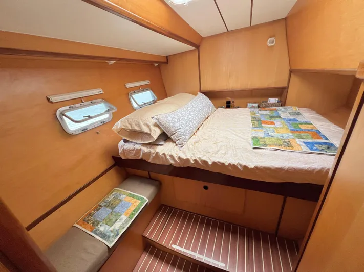 Trebuchet Yacht Photos Pics 